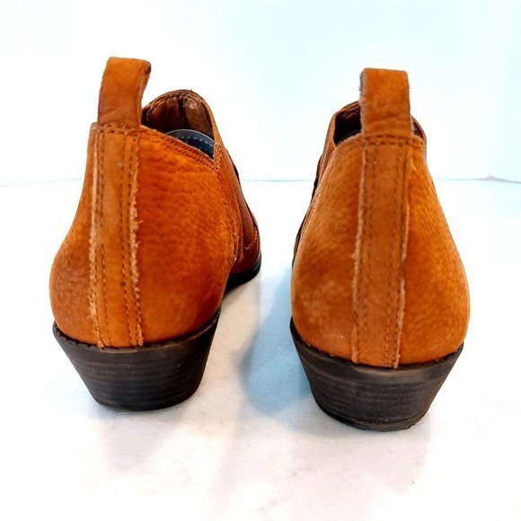 Lucky Brand Joelle Light Brown‎ Nubuck Leather Ankle Booties, Size 8.5 - Picture 6 of 8